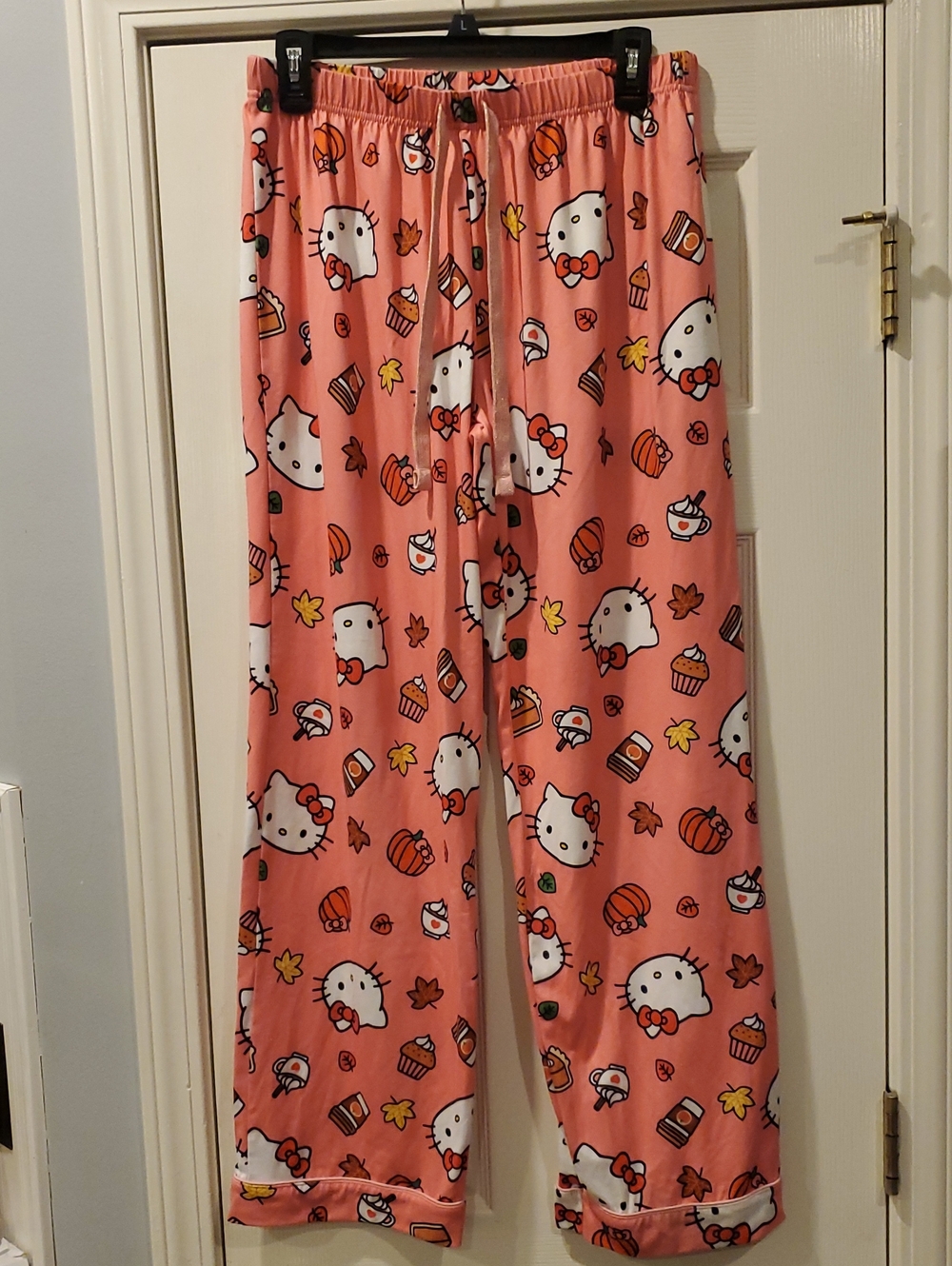 Hello Kitty Women's Fall Themed Sleep Pants Medium, Pink